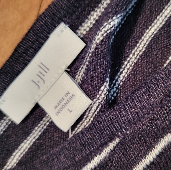 J Jill Linen Blend Navy & White Stripe Sweater Tunic - Picture 10 of 10